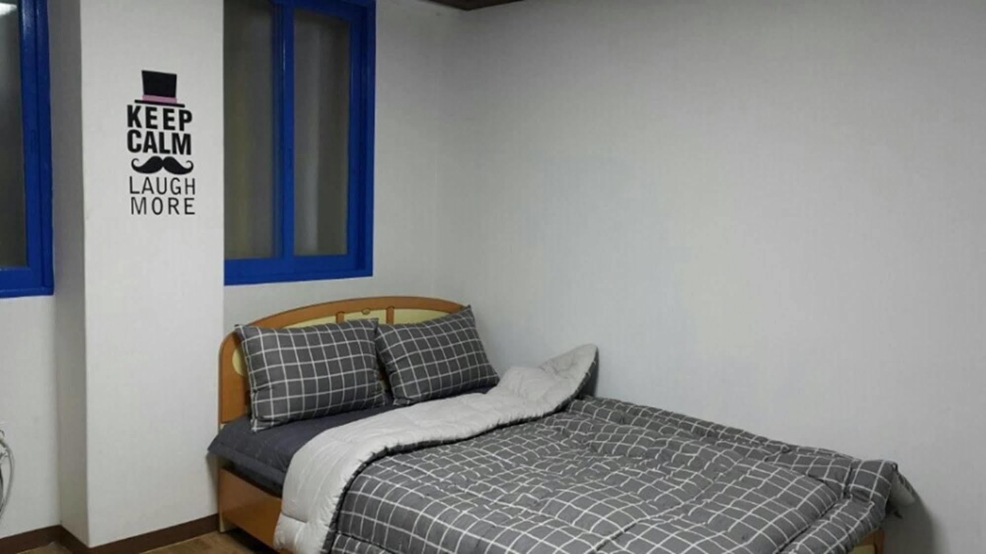 Chunja Guesthouse คังนึง ภายนอก รูปภาพ